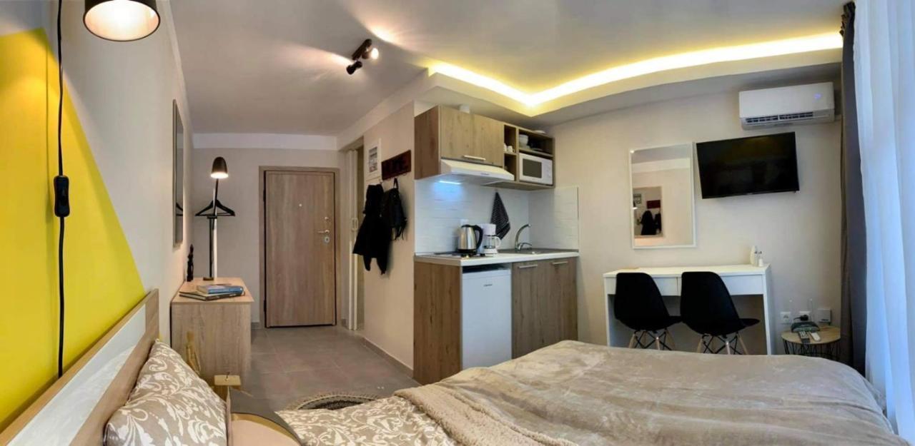 Center Deluxe Studio Θεσσαλονίκη Εξωτερικό φωτογραφία